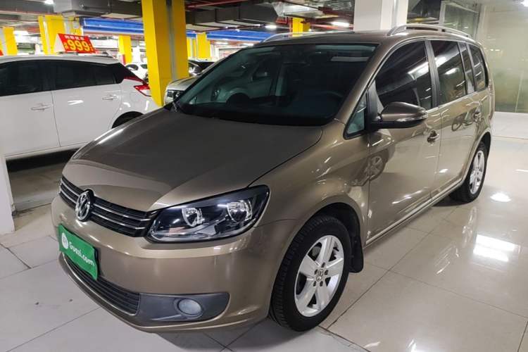 Used Volkswagen Touran 2015 1.4T DSG Comfort Edition 5 Seats Guazi used car, China used car export, Used car for sale, Used  cars, Cheapest cars for sale