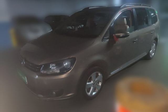 Used Volkswagen Touran 2015 1.4T DSG Comfort Edition 5 Seats