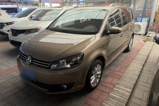 Used Volkswagen Touran 2015 1.4T DSG Comfort Edition 5 Seats