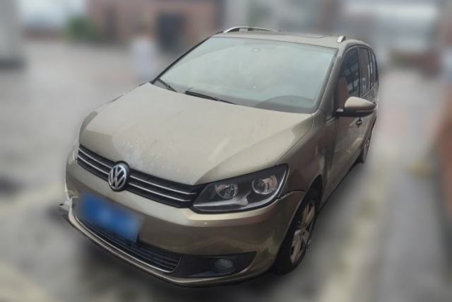 Used Volkswagen Touran 2015 1.4T DSG Comfort Edition 5 Seats