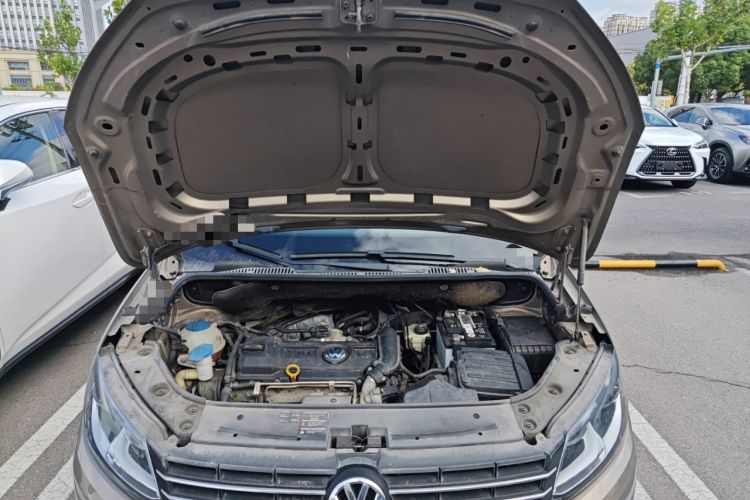 Used Volkswagen Touran 2015 1.4T DSG Comfort Edition 5 Seats Engine Bay