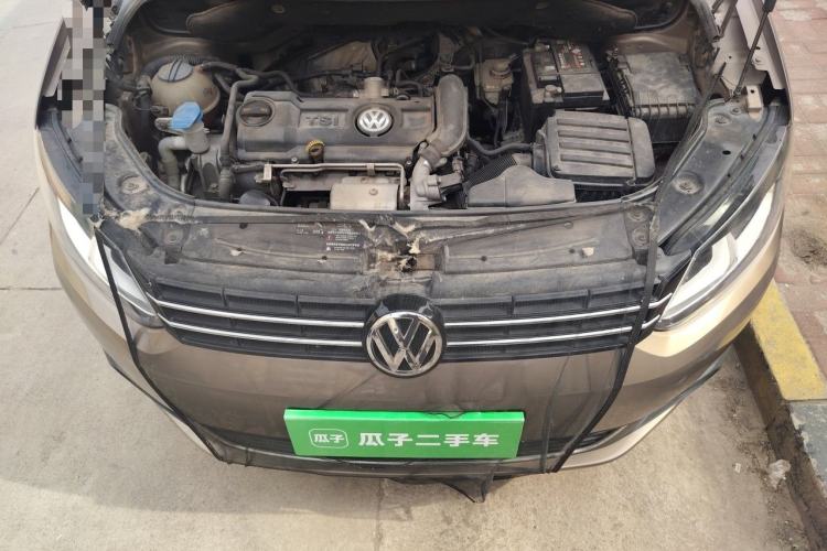 Used Volkswagen Touran 2015 1.4T DSG Comfort Edition 5 Seats Engine Bay