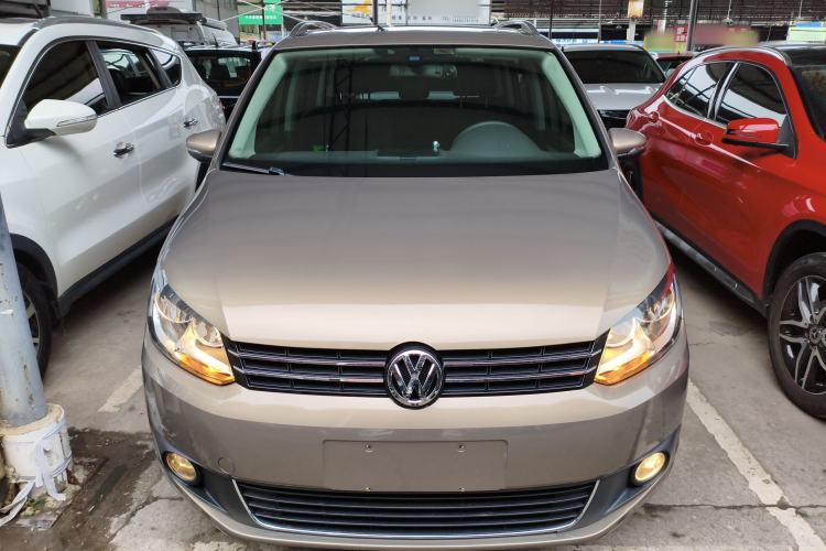 Used Volkswagen Touran 2015 1.4T DSG Comfort Edition 5 Seats Exterior 1