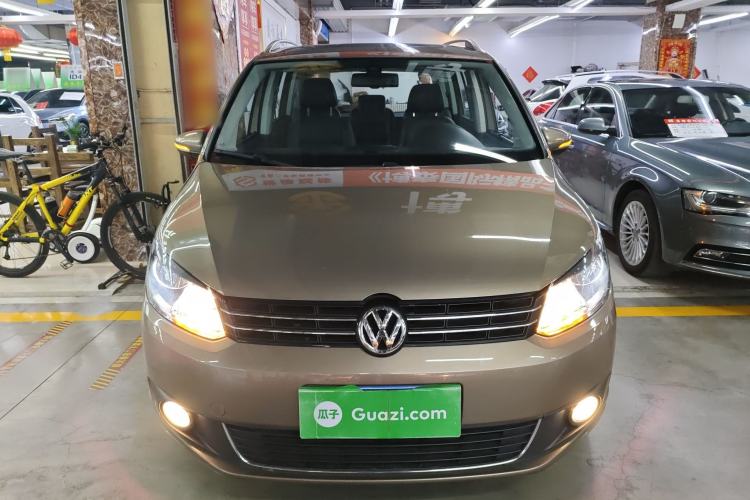 Used Volkswagen Touran 2015 1.4T DSG Comfort Edition 5 Seats Exterior 1