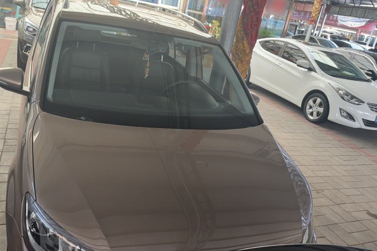 Used Volkswagen Touran 2015 1.4T DSG Comfort Edition 5 Seats Exterior 5