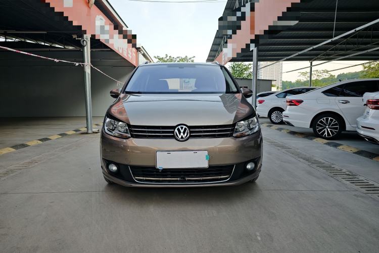 Used Volkswagen Touran 2015 1.4T DSG Comfort Edition 5 Seats Exterior 5