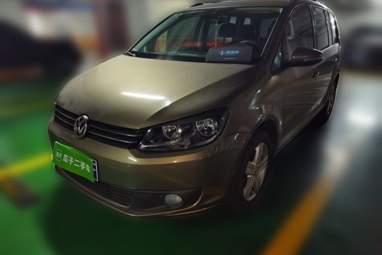 Used Volkswagen Touran 2015 1.4T DSG Comfort Edition 5 Seats Guazi used car, China used car export, Used car for sale, Used cars, Cheapest cars for sale