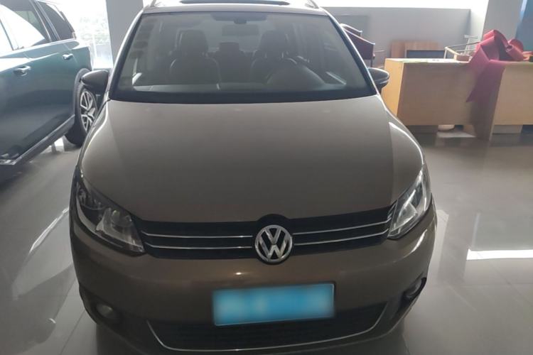 Used Volkswagen Touran 2015 1.4T DSG Comfort Edition 5 Seats Front