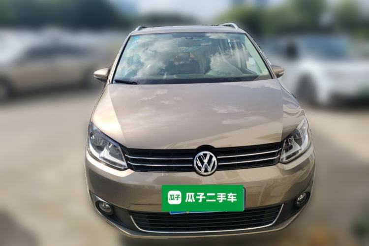 Used Volkswagen Touran 2015 1.4T DSG Comfort Edition 5 Seats Front
