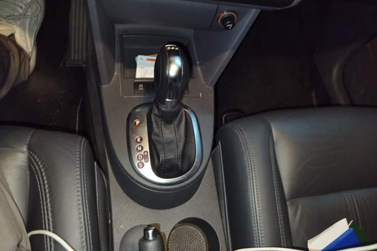 Used Volkswagen Touran 2015 1.4T DSG Comfort Edition 5 Seats Gear Lever