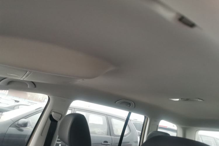 Used Volkswagen Touran 2015 1.4T Manual Fashion Edition 5-Seater Headliner