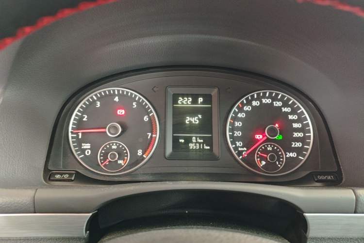 Used Volkswagen Touran 2015 1.4T DSG Comfort Edition 5 Seats Instrument Cluster
