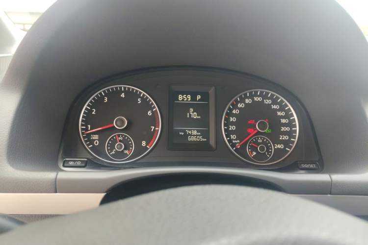 Used Volkswagen Touran 2015 1.4T DSG Comfort Edition 5 Seats Instrument Cluster