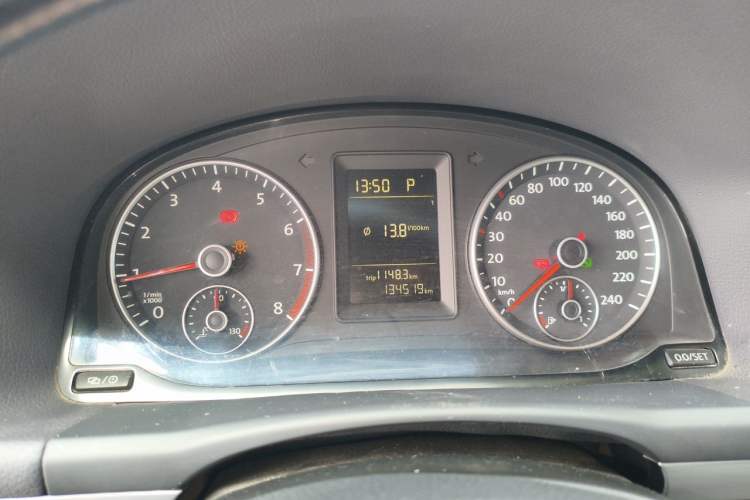 Used Volkswagen Touran 2015 1.4T DSG Comfort Edition 5 Seats Instrument Cluster