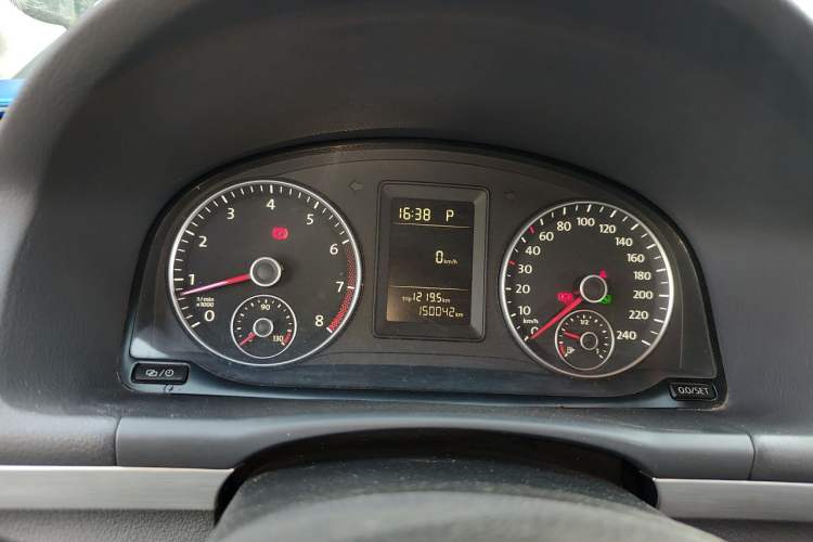 Used Volkswagen Touran 2015 1.4T DSG Comfort Edition 5 Seats Instrument Cluster