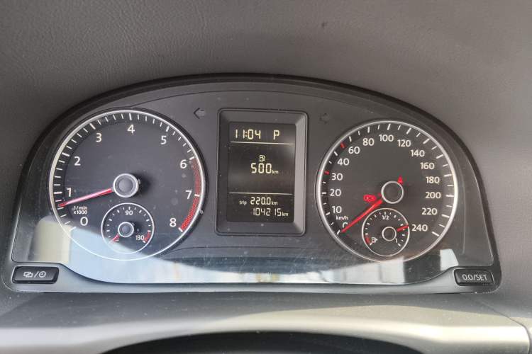 Used Volkswagen Touran 2015 1.4T DSG Comfort Edition 5 Seats Instrument Cluster