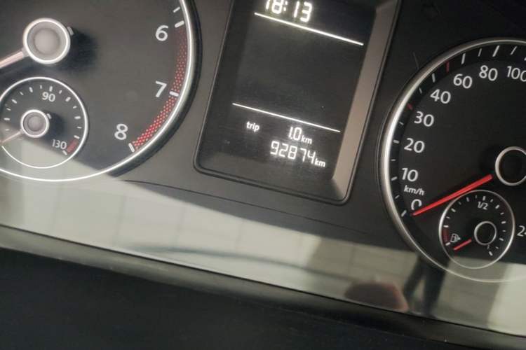 Used Volkswagen Touran 2015 1.4T DSG Comfort Edition 5 Seats Instrument Cluster