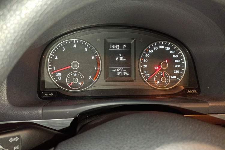 Used Volkswagen Touran 2015 1.4T DSG Comfort Edition 5 Seats Instrument Cluster
