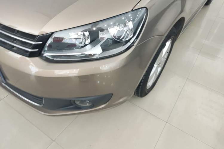 Used Volkswagen Touran 2015 1.4T DSG Comfort Edition 5 Seats Left Front Headlight