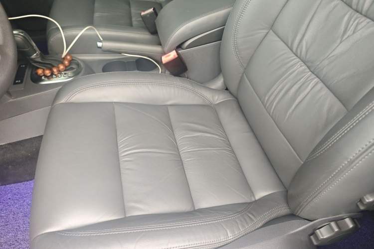 Used Volkswagen Touran 2015 1.4T DSG Comfort Edition 5 Seats Left Front Seat