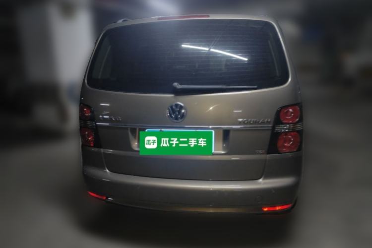 Used Volkswagen Touran 2015 1.4T Manual Fashion Edition 5-Seater Rear