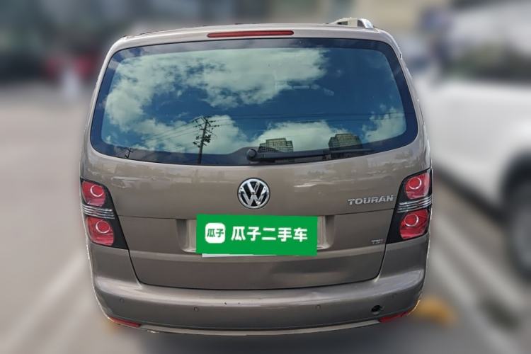 Used Volkswagen Touran 2015 1.4T DSG Comfort Edition 5 Seats Rear