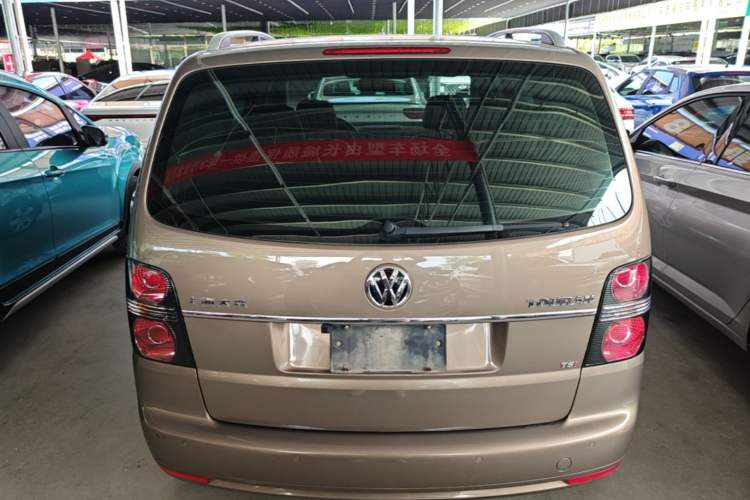 Used Volkswagen Touran 2015 1.4T DSG Comfort Edition 5 Seats Rear