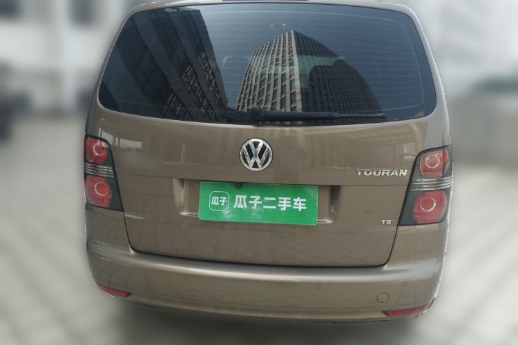 Used Volkswagen Touran 2015 1.4T DSG Comfort Edition 5 Seats Rear