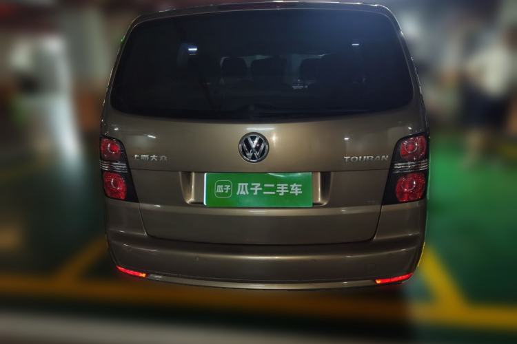 Used Volkswagen Touran 2015 1.4T DSG Comfort Edition 5 Seats Rear