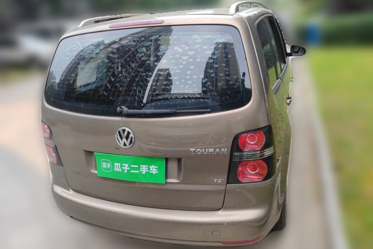 Used Volkswagen Touran 2015 1.4T DSG Comfort Edition 5 Seats Rear