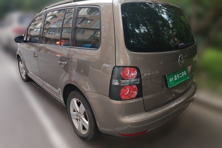 Used Volkswagen Touran 2015 1.4T Manual Comfort Edition 5-Seater Rear Left 45 Deg