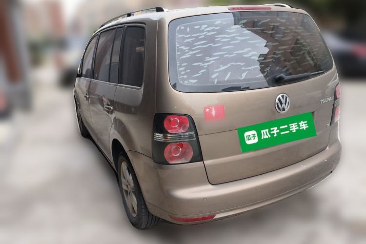 Used Volkswagen Touran 2015 1.4T Manual Comfort Edition 5-Seater Rear Left 45 Deg