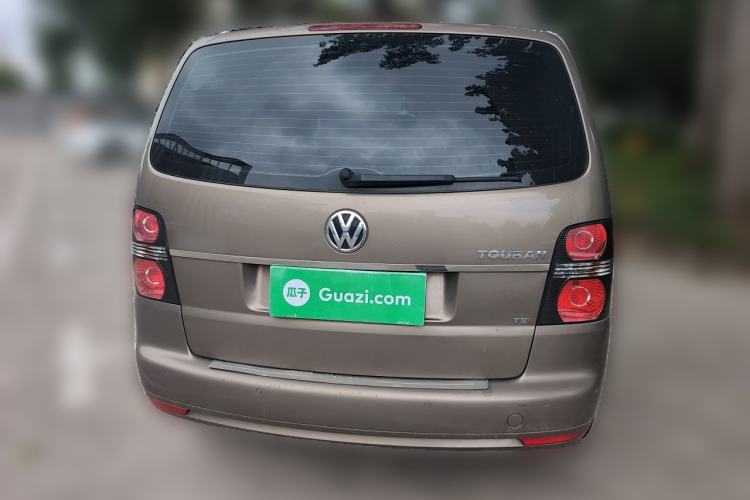 Used Volkswagen Touran 2015 1.4T DSG Comfort Edition 5 Seats Rear
