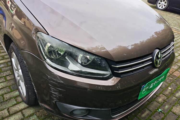 Used Volkswagen Touran 2015 1.4T DSG Comfort Edition 5 Seats Right Front Headlight