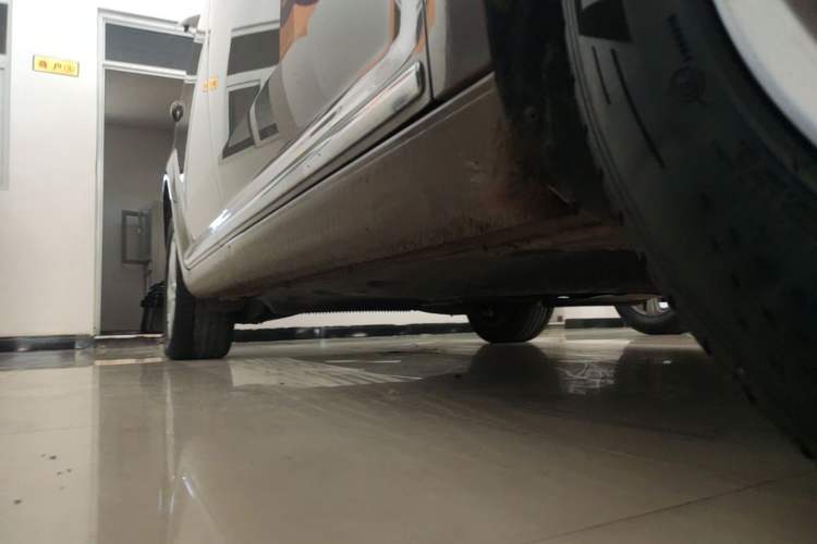 Used Volkswagen Touran 2015 1.4T DSG Comfort Edition 5 Seats Right Side Sill