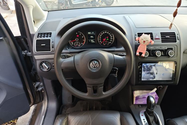 Used Volkswagen Touran 2015 1.4T DSG Comfort Edition 5 Seats Steering Wheel