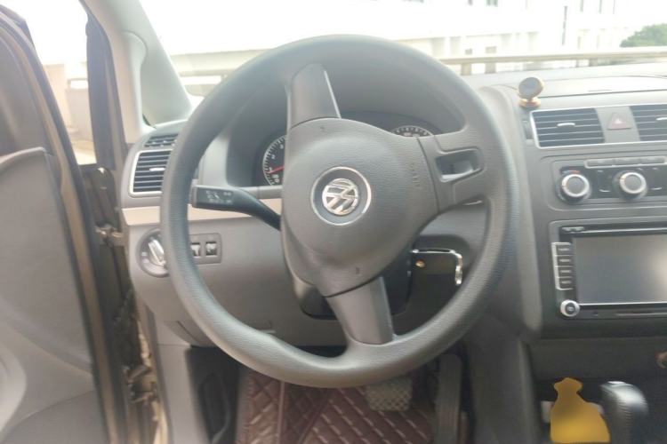 Used Volkswagen Touran 2015 1.4T DSG Comfort Edition 5 Seats Steering Wheel