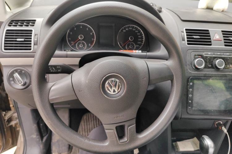 Used Volkswagen Touran 2015 1.4T DSG Comfort Edition 5 Seats Steering Wheel