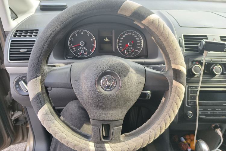 Used Volkswagen Touran 2015 1.4T DSG Comfort Edition 5 Seats Steering Wheel
