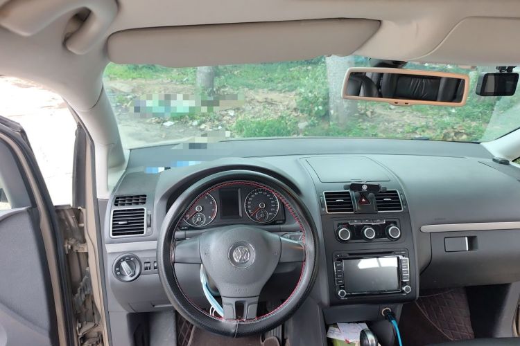 Used Volkswagen Touran 2015 1.4T DSG Comfort Edition 5 Seats Steering Wheel