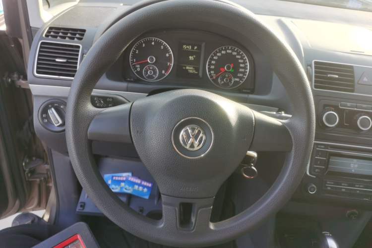 Used Volkswagen Touran 2015 1.4T DSG Comfort Edition 5 Seats Steering Wheel