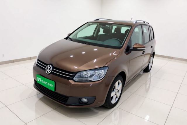 Volkswagen Touran 2015 1.4T DSG Comfort Edition 5 Seats usado