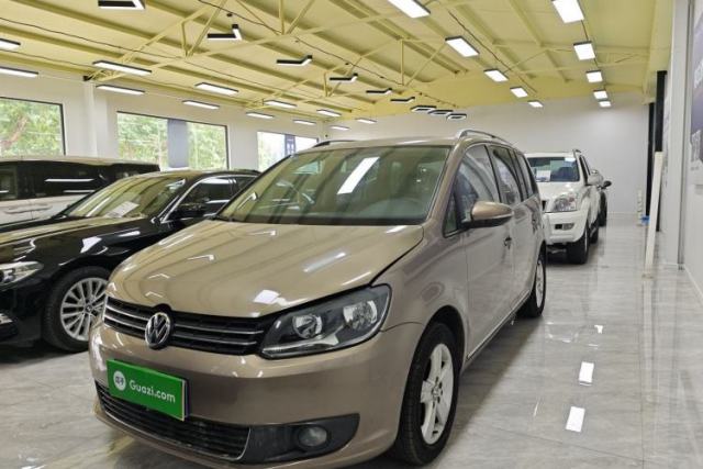 Used Volkswagen Touran 2015 1.4T DSG Comfort Edition 5 Seats