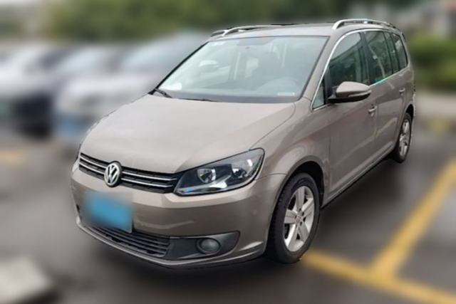 Used Volkswagen Touran 2015 1.4T Manual Fashion Edition 5-Seater