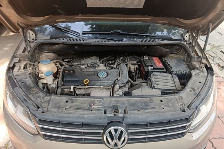 Used Volkswagen Touran 2015 1.4T DSG Comfort Edition 5 Seats Engine Bay