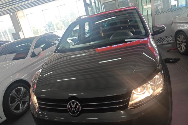 Used Volkswagen Touran 2015 1.4T DSG Luxury Edition 5-Seater Exterior 1