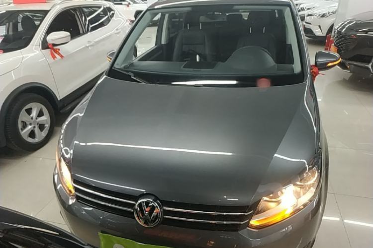Used Volkswagen Touran 2015 1.4T DSG Comfort Edition 5 Seats Front