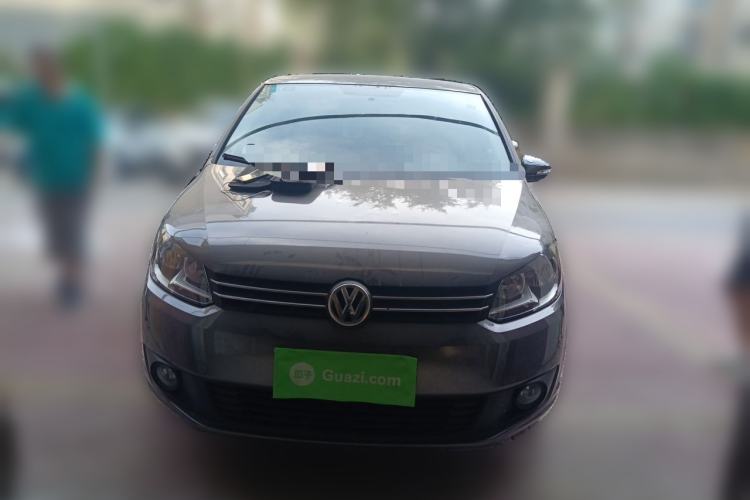 Used Volkswagen Touran 2015 1.4T Manual Fashion Edition 5-Seater Front