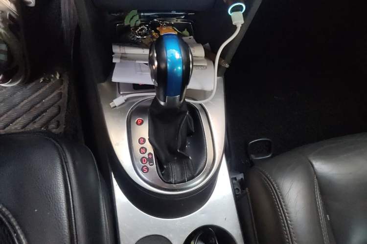 Used Volkswagen Touran 2015 1.4T DSG Comfort Edition 5 Seats Gear Lever