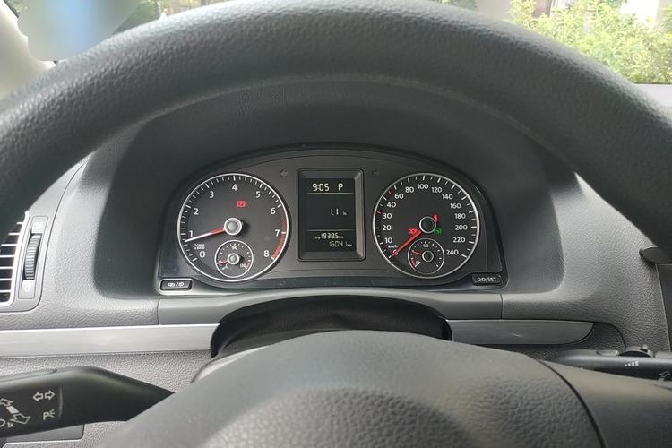 Used Volkswagen Touran 2015 1.4T DSG Comfort Edition 5 Seats Instrument Cluster